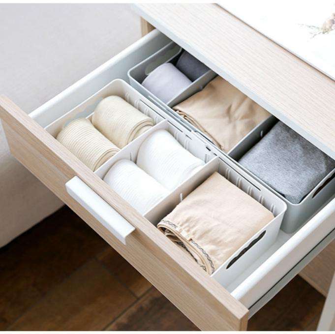 Retractable And Adjustable Three Pane Socks Storage Box(White)