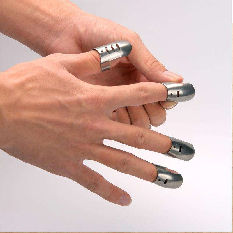 4 PCS / Set Adjustable Stainless Steel Finger Hand Guard Finger Protector Knife Slice Chop Safe C...