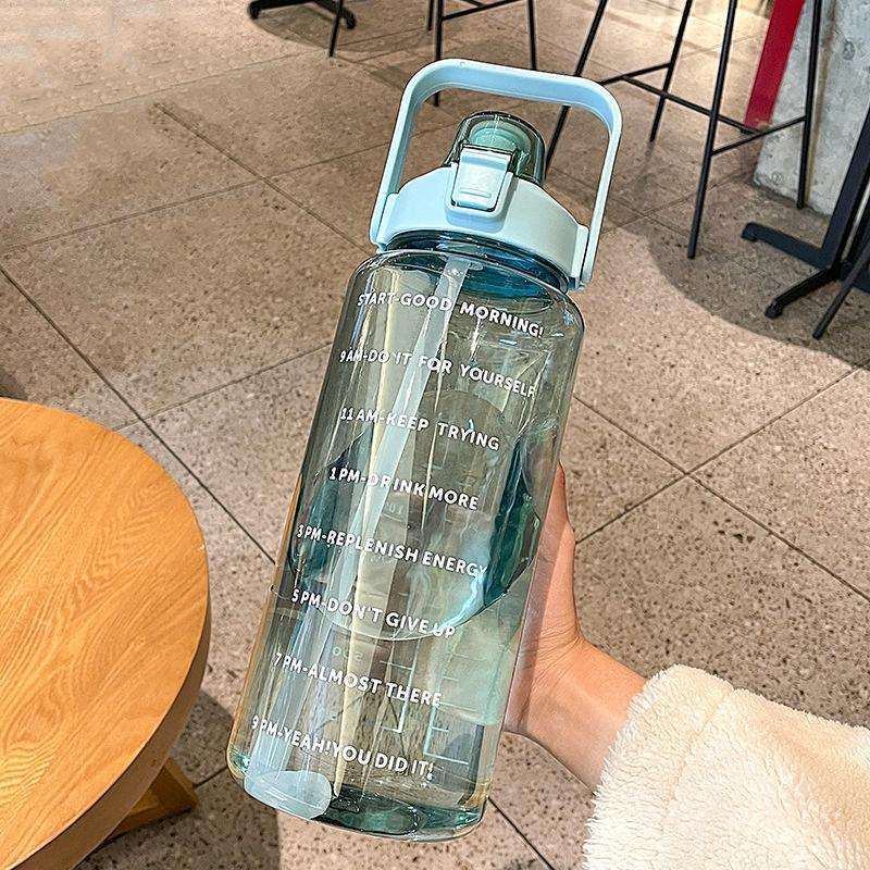 GYBL4503 2000ml Large-capacity Outdoor Sports Water Bottle with Straw, Spec: Green+3D Stickers