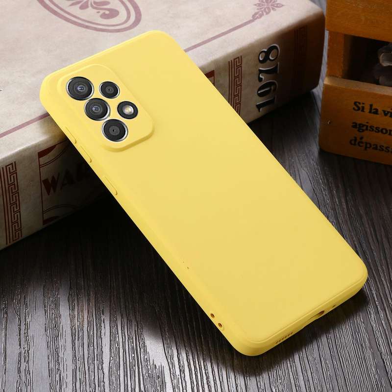 For Samsung Galaxy A33 5G Color Liquid Silicone Phone Case(Yellow)