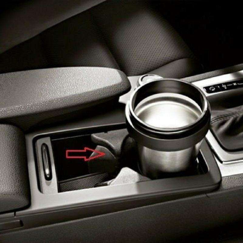 For Mercedes-Benz W204 / W212 2008-2015 Left Driving Car Water Cup Holder 2046802391(Black)
