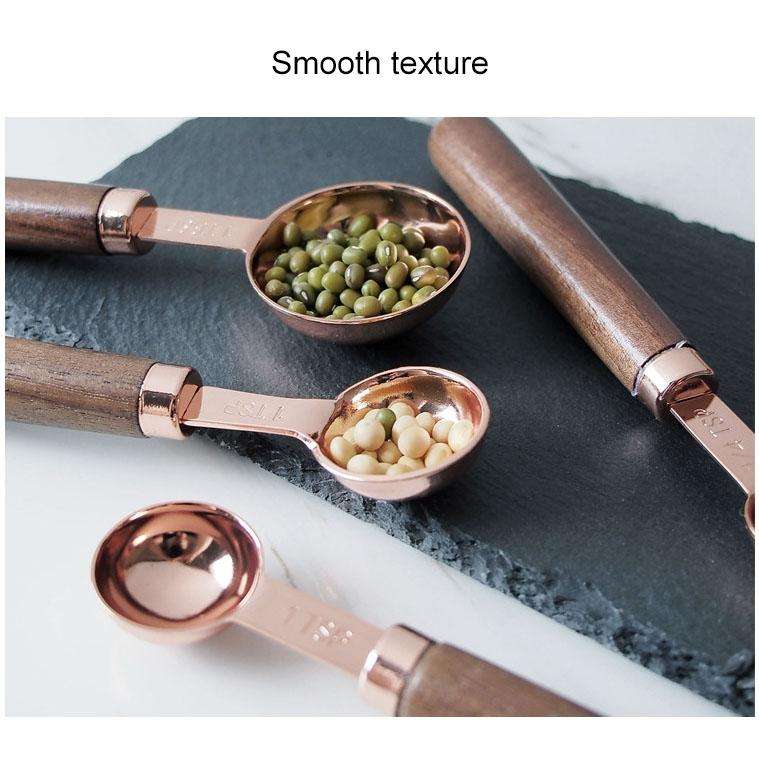 4 PCS / Set Measuring Spoon Walnut Handle Copper-Plated Kitchen Baking Tools Bartender Scale Meas...