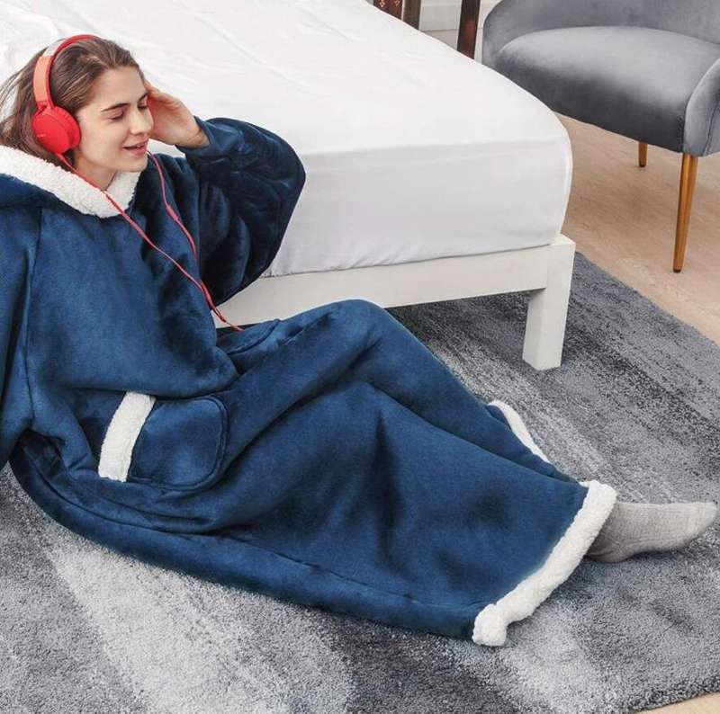 Lazy Blanket Lambswool TV Blanket Wearable Blanket, Size: Length 150CM(Fluorescent Green)
