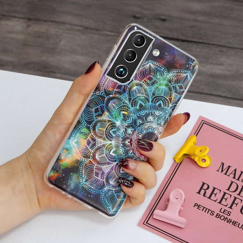 For Samsung Galaxy S22 5G Luminous TPU Protective Phone Case(Mandala Flower)