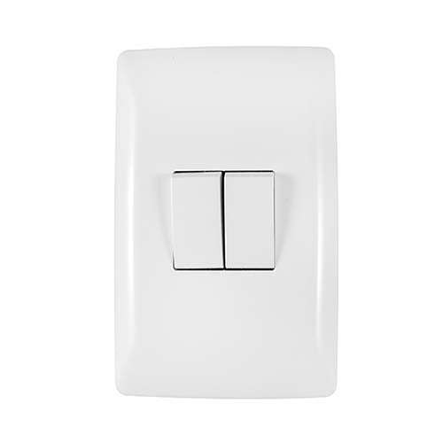 Crabtree Diamond 2 Lever 2-Way Light Switch 4 x 2