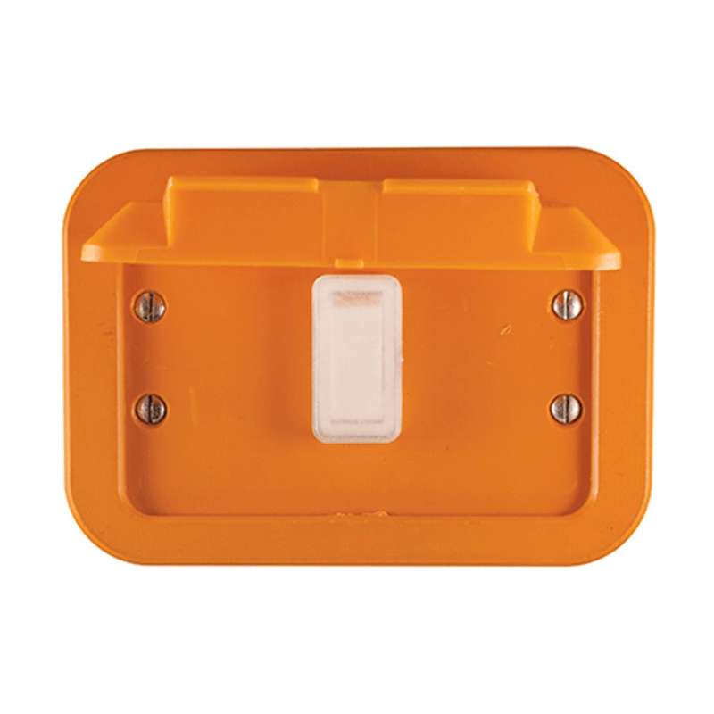Crabtree Industrial 1 Lever 1-Way Weatherproof Switch 2 x 4