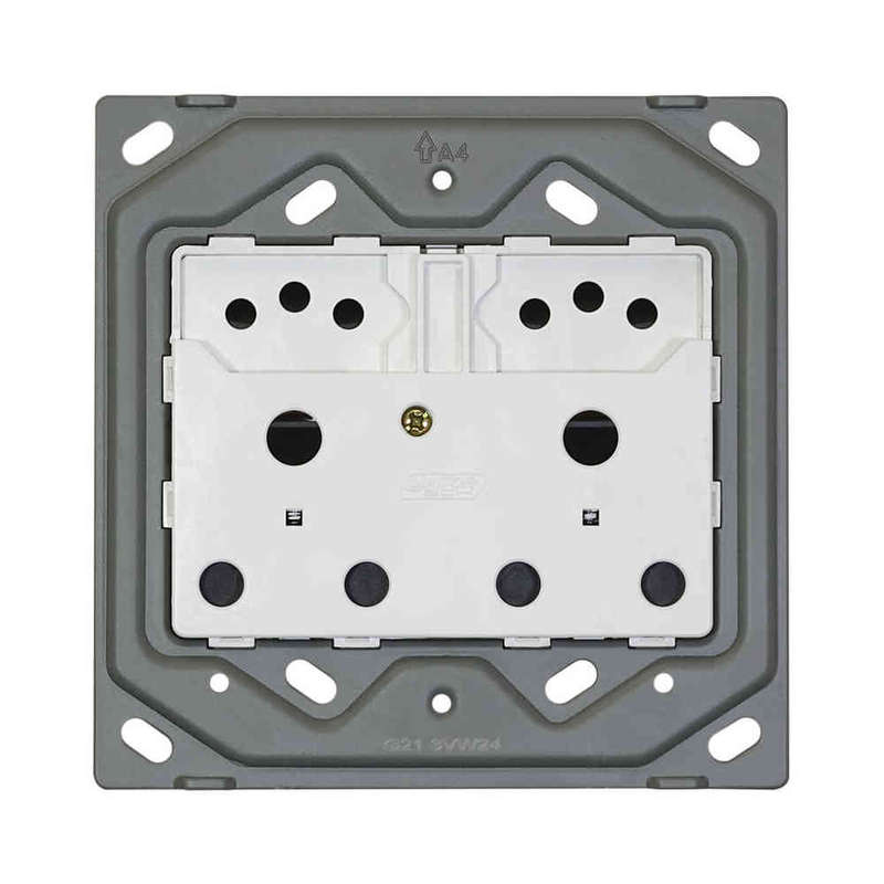 VETi 3 Double RSA & Slimline Combo Unswitched Socket Yoke 4 x 4