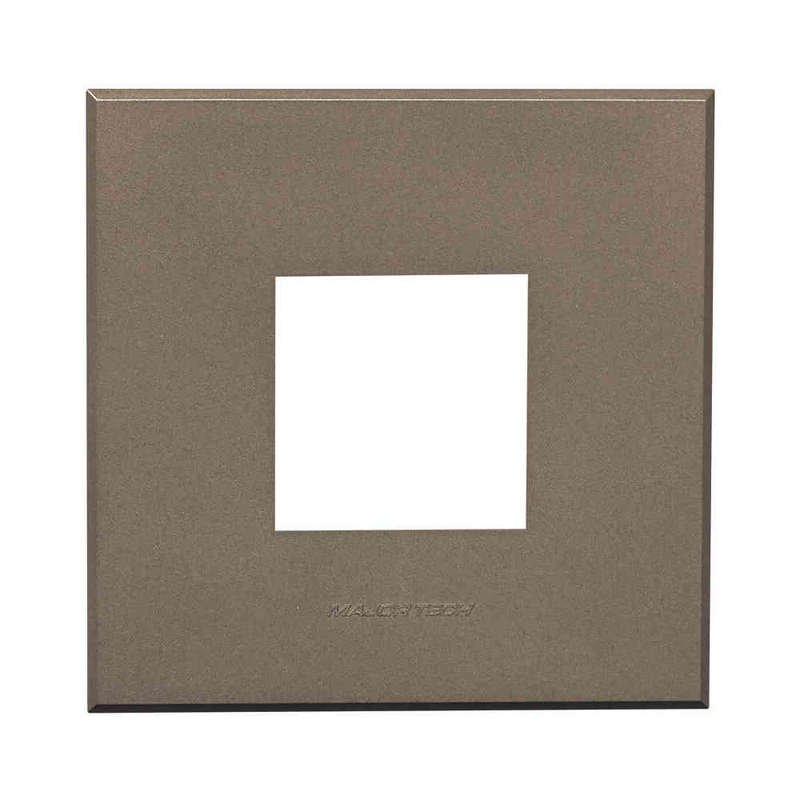 VETi 3 Isolator Switch Cover Plate 4 x 4