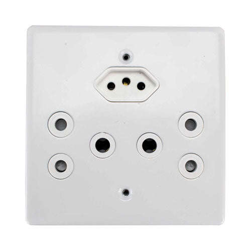Crabtree Classic Cyclops RSA Slimeline Combo Socket Unswitched 4 x 4