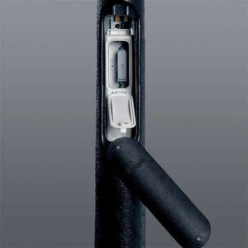 Spazio Ektor Pole