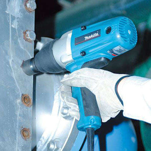 Makita Impact Wrench TW0200 200Nm 380W