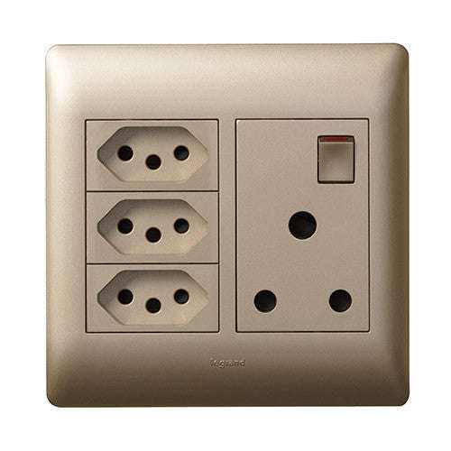 Legrand Ysalis RSA 3 Slimline Socket 4 x 4