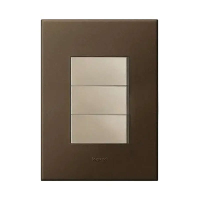 Legrand Arteor 3 Lever 1-Way Light Switch 4 x 2
