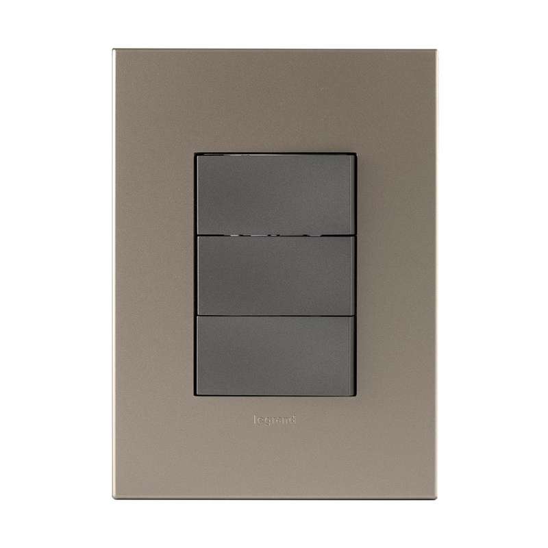 Legrand Arteor 3 Lever 1-Way Light Switch 4 x 2
