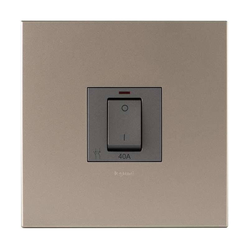 Legrand Arteor Isolator Switch with LED 40A 4 x 4