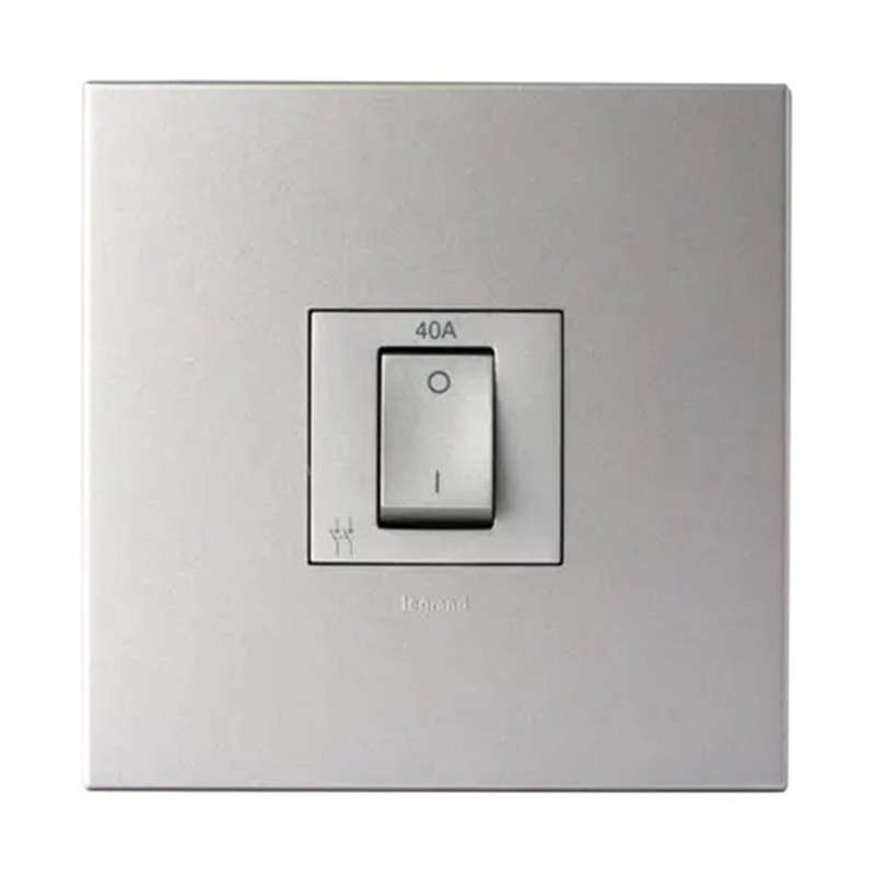 Legrand Arteor Isolator Switch 40A 4 x 4