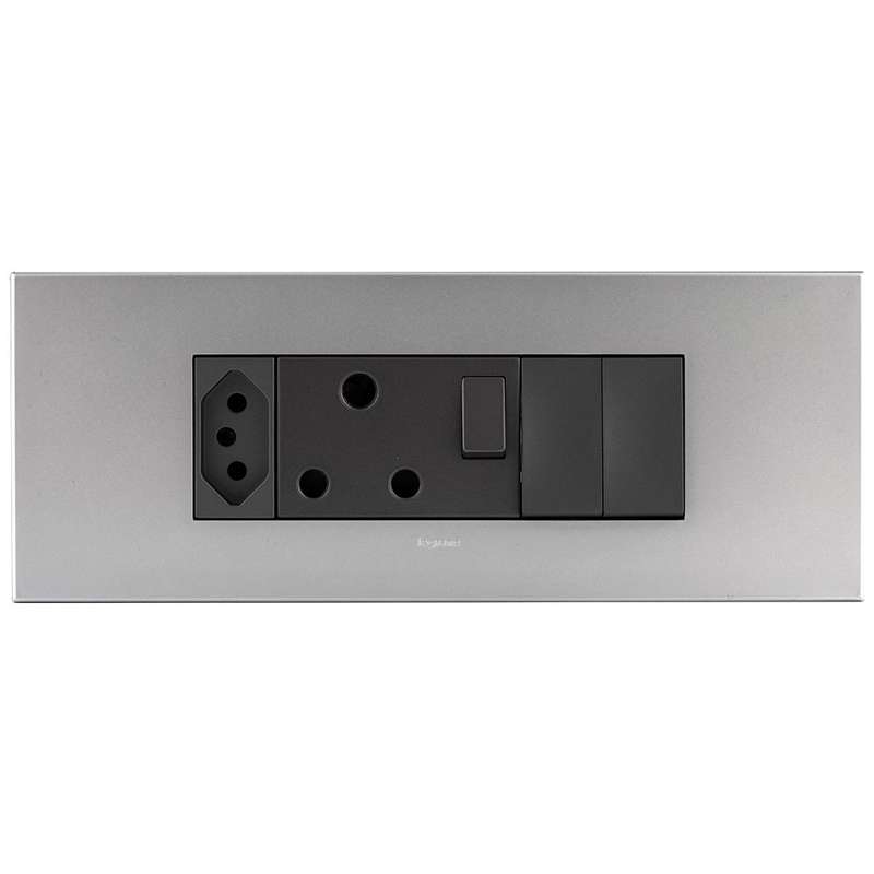 Legrand Arteor 6 Module Power Cluster
