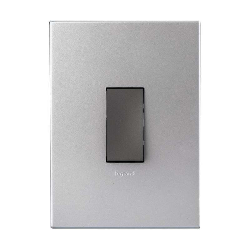 Legrand Arteor Intermediate Switch 4 x 2
