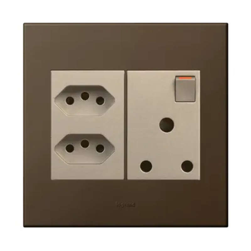 Legrand Arteor RSA 2 Slimline Socket 4 x 4
