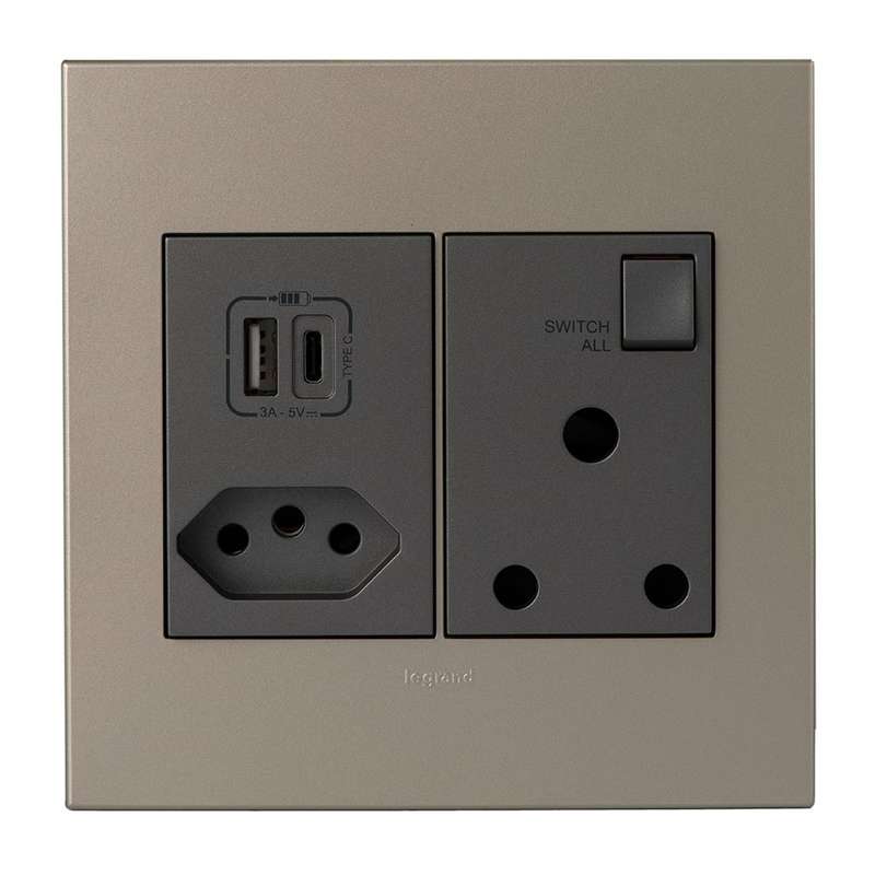 Legrand Arteor USB Combo Socket 4 x 4