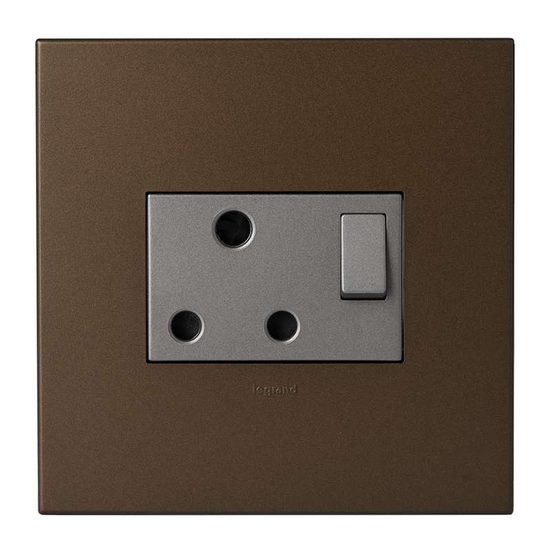 Legrand Arteor Single RSA Socket 4 x 4