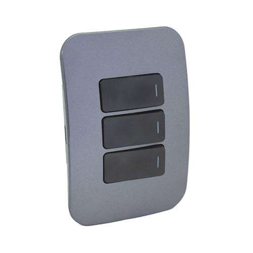 VETi 1 3 Lever 1-Way Light Switch 4 x 2 - Black Modules