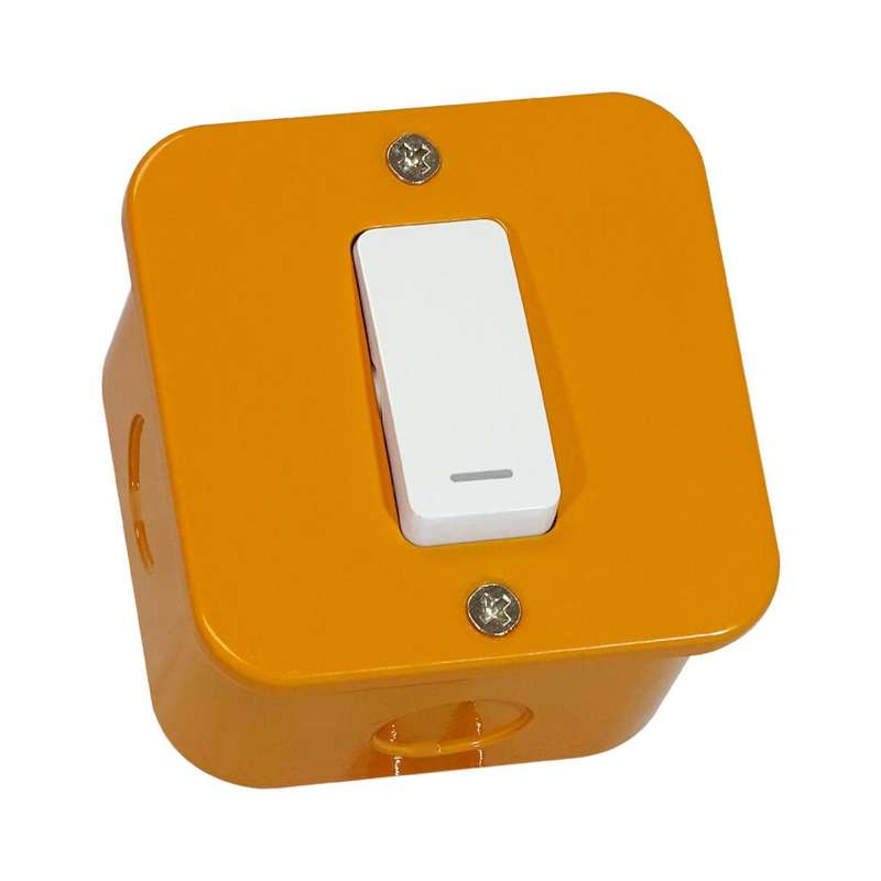VETi 1 Industrial 1 Lever 1-Way Light Switch 3 x 3 - Orange
