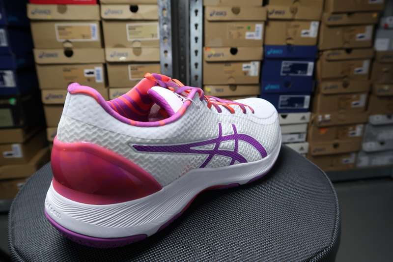 Asics Netburner Super FF Netball shoe