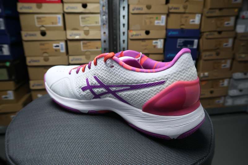 Asics Netburner Super FF Netball shoe