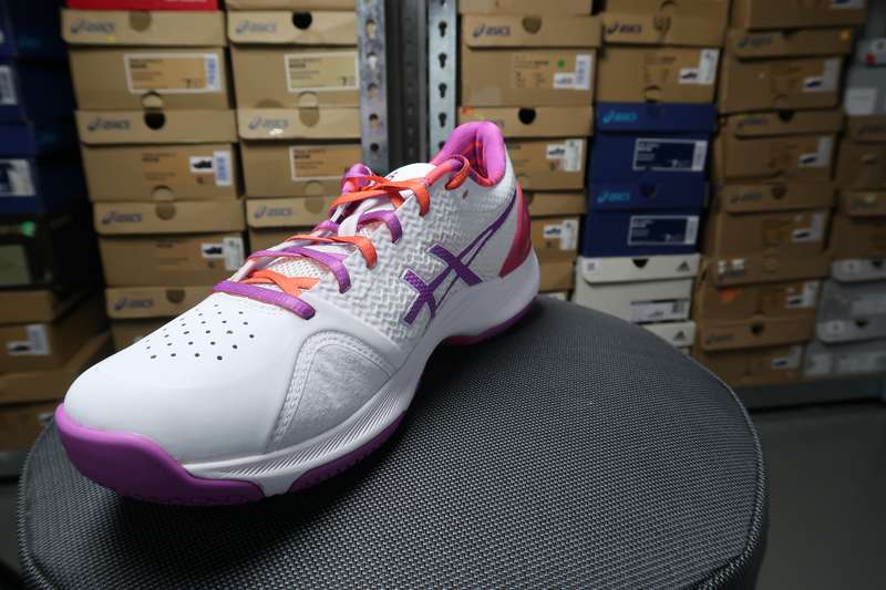Asics Netburner Super FF Netball shoe