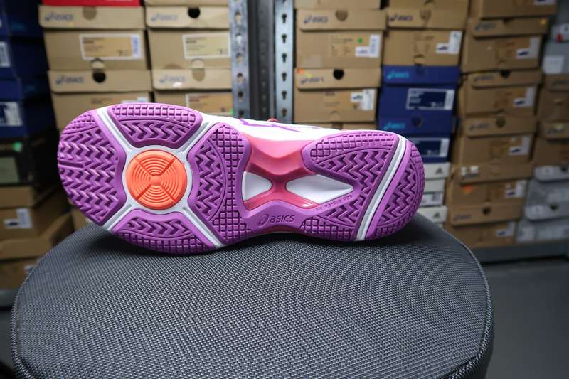 Asics Netburner Super FF Netball shoe