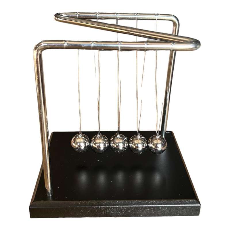 Decor Craft - Silver Newtons Cradle