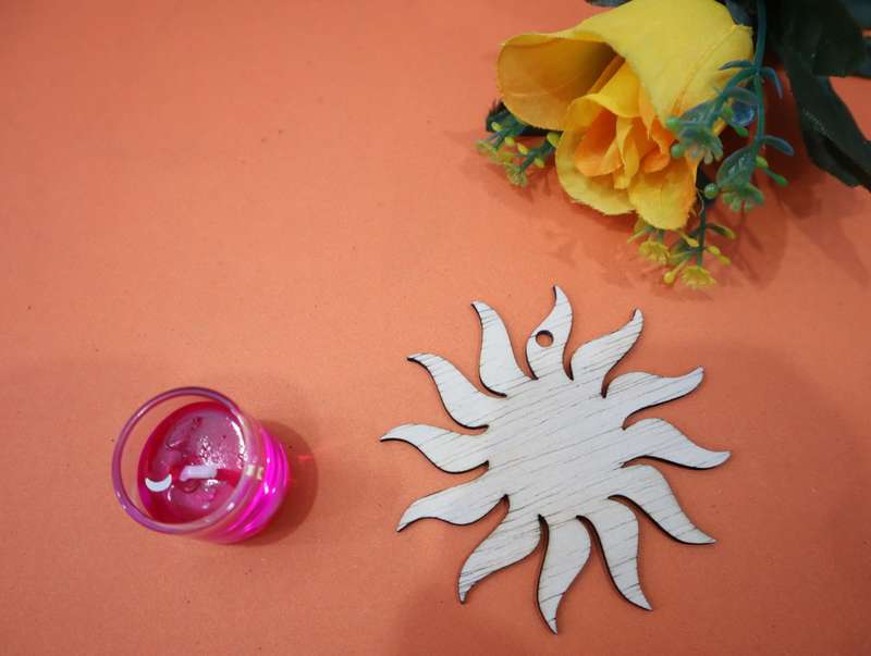 Laser Cut Sun Christmas Wooden Ornament 76mm high