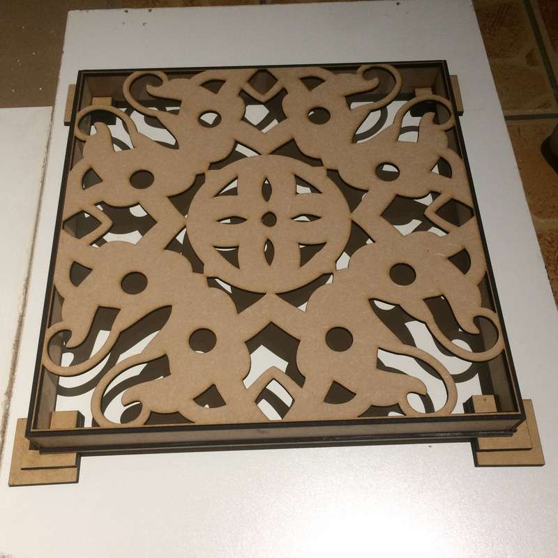 Stand with lazered design 350mmx350mm 3mm with feet