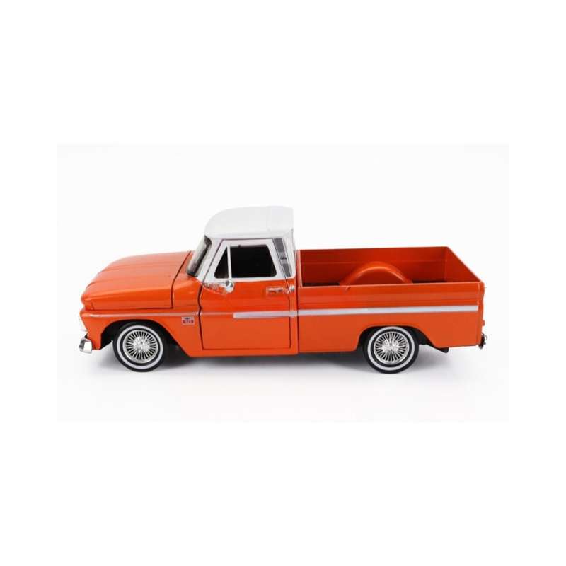 Motormax  1966 Chevy C10 Fleetside Pickup Orange Scale 1:24