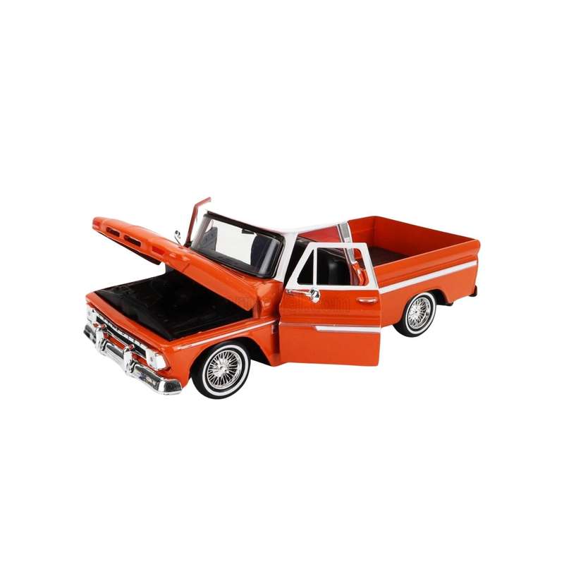 Motormax  1966 Chevy C10 Fleetside Pickup Orange Scale 1:24