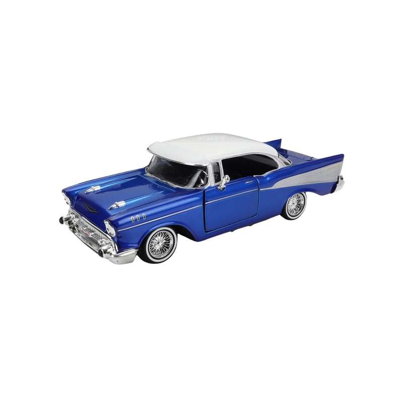 Motormax Get Low Series Diecast Scale Model  1957 Chevy Bel Air - Candy Blue / White Scale 1:24
