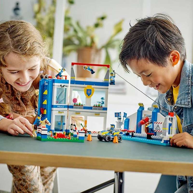 LEGO City Police Training Academy 60372 Building Toy Set (823 Pieces)