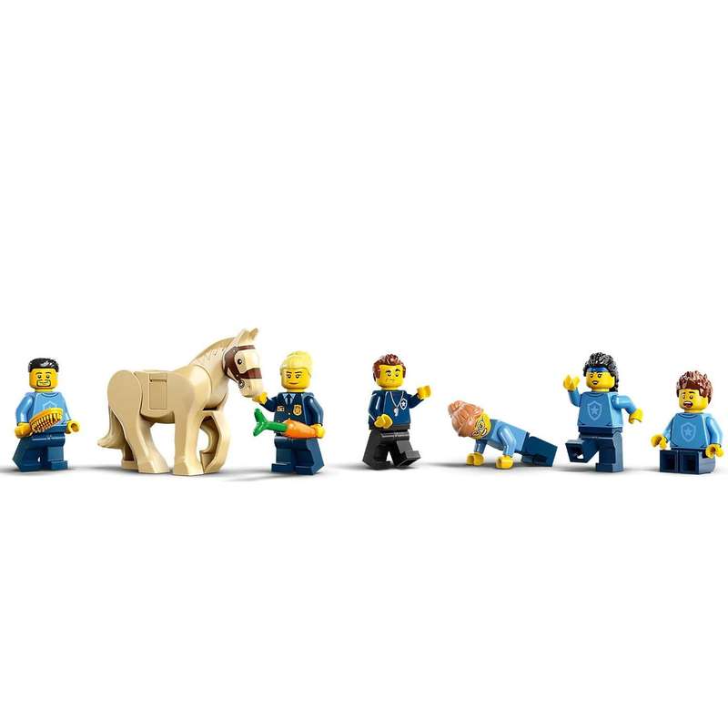 LEGO City Police Training Academy 60372 Building Toy Set (823 Pieces)