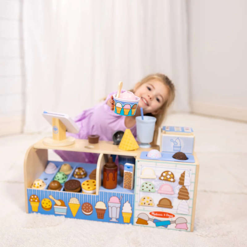 Melissa & Doug Cool Scoops Ice Cream Ice Creamery Counter