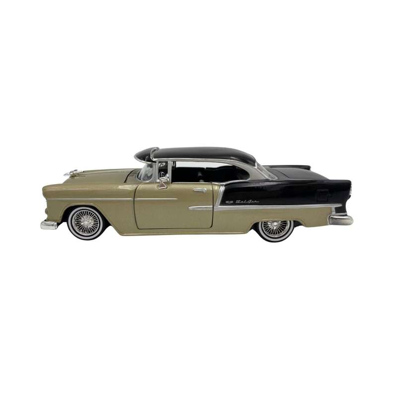 Motormax  1:24 1955 Chevy Bel Air Beige Metallic / Black