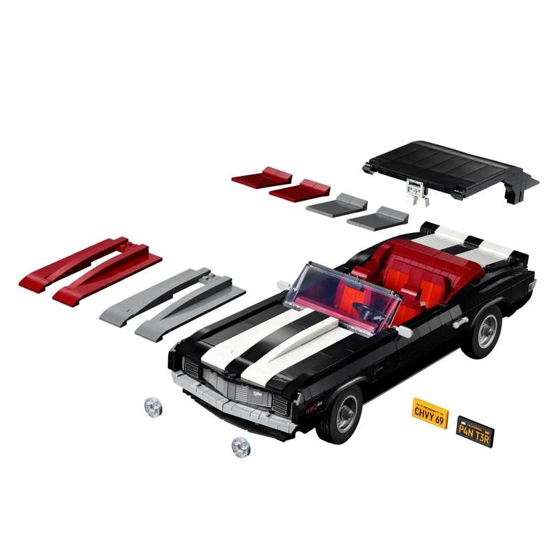 LEGO® ICONS Chevrolet Camaro Z28 10304