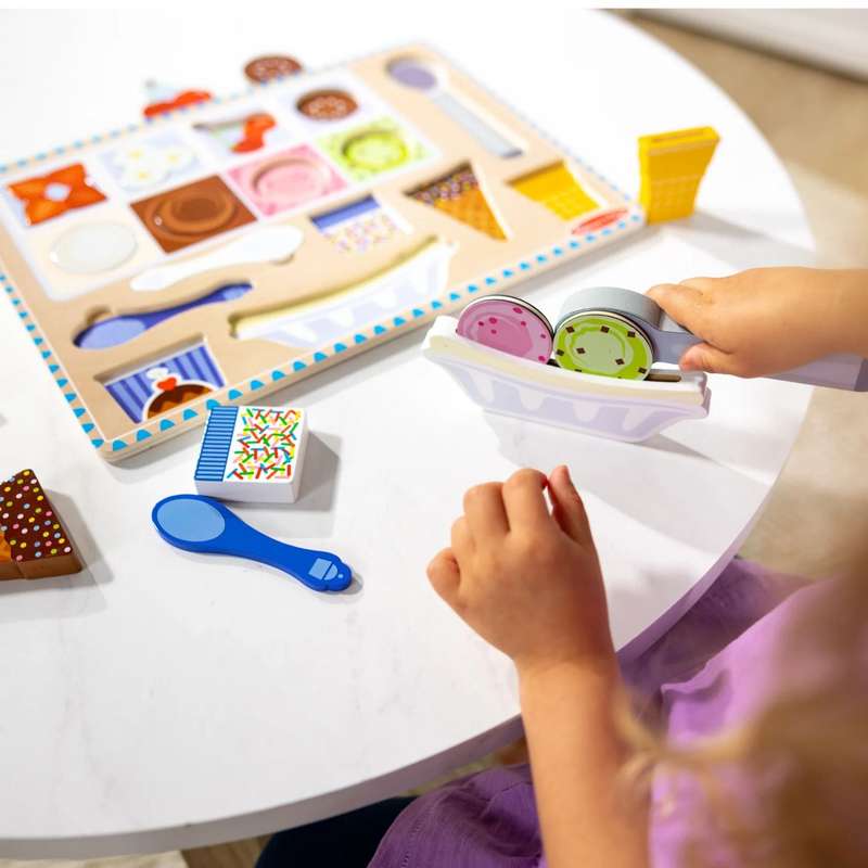 Melissa & Doug Wooden Magnetic Ice Cream Puzzle & Play Set