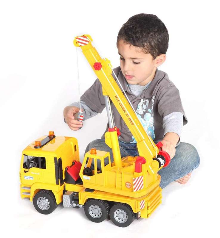 Bruder MAN Crane Truck