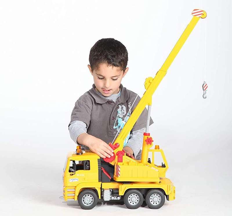 Bruder MAN Crane Truck