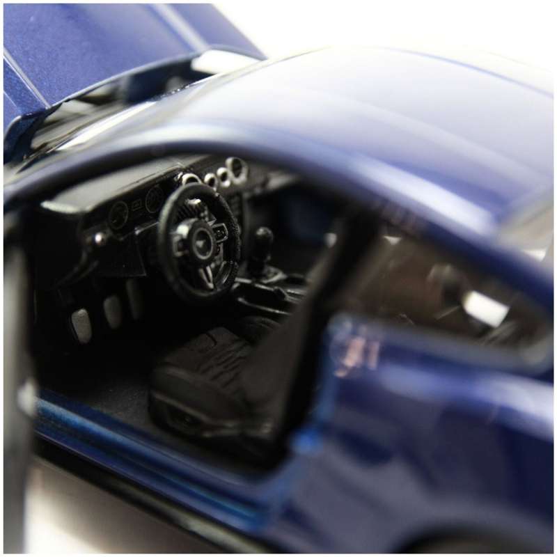 Maisto 1/24 Ford Mustang GT 2015 - Blue