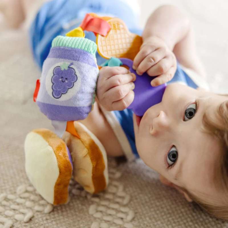 Melissa & Doug PB&J (Peanut Butter & Jelly) Take-Along Toy