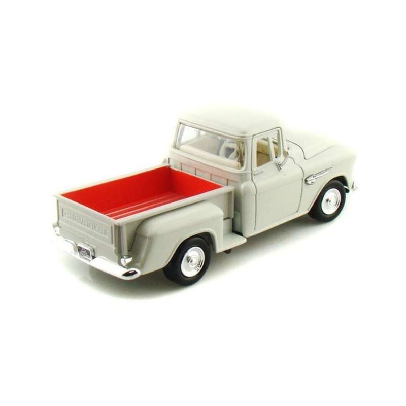 Motormax 1:24 Scale 1955 Chevy 3100 Stepside Cream Diecast Vehicle