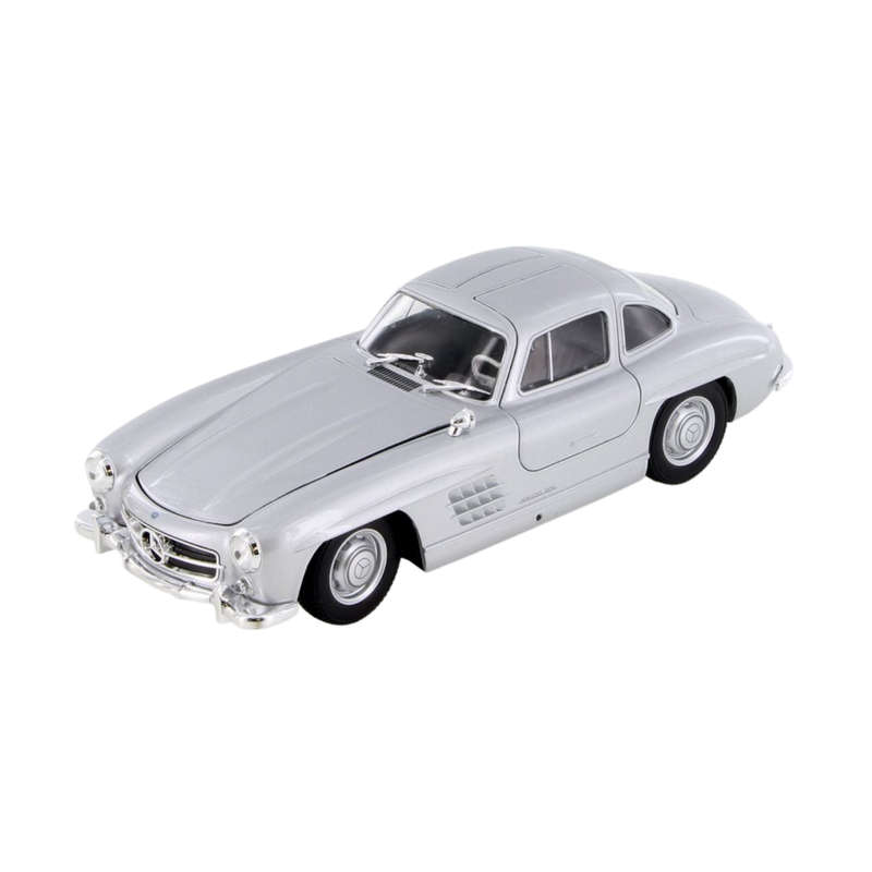Welly Mercedes Benz 300SL Silver 1:24 Scale Diecast Car