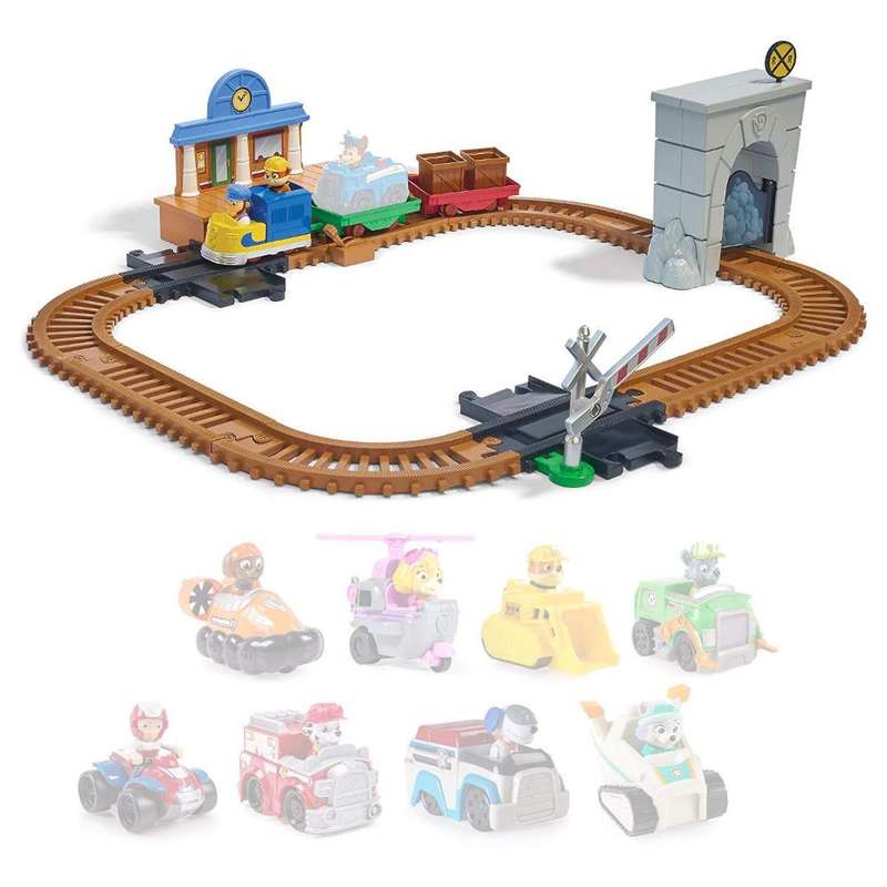Paw Patrol On a Roll Adventure Bay Railway Set